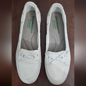 Grasshoppers Size 8 Memory Foam Loafer